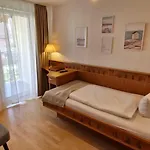 Gaestehaus Seeblick * Langenargen