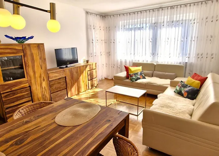 Gaestehaus Seeblick فندق لانغنارغن